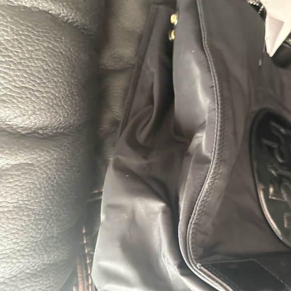 ELLA PATENT TOTE BAG black - Picture 4 of 9